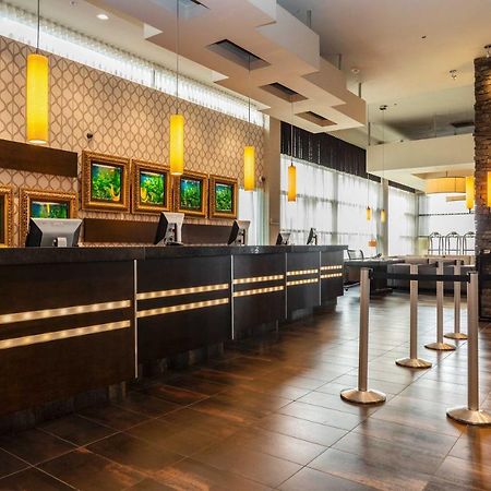 ריצ'מונד Sandman Signature Vancouver Airport Hotel & Resort מראה חיצוני תמונה