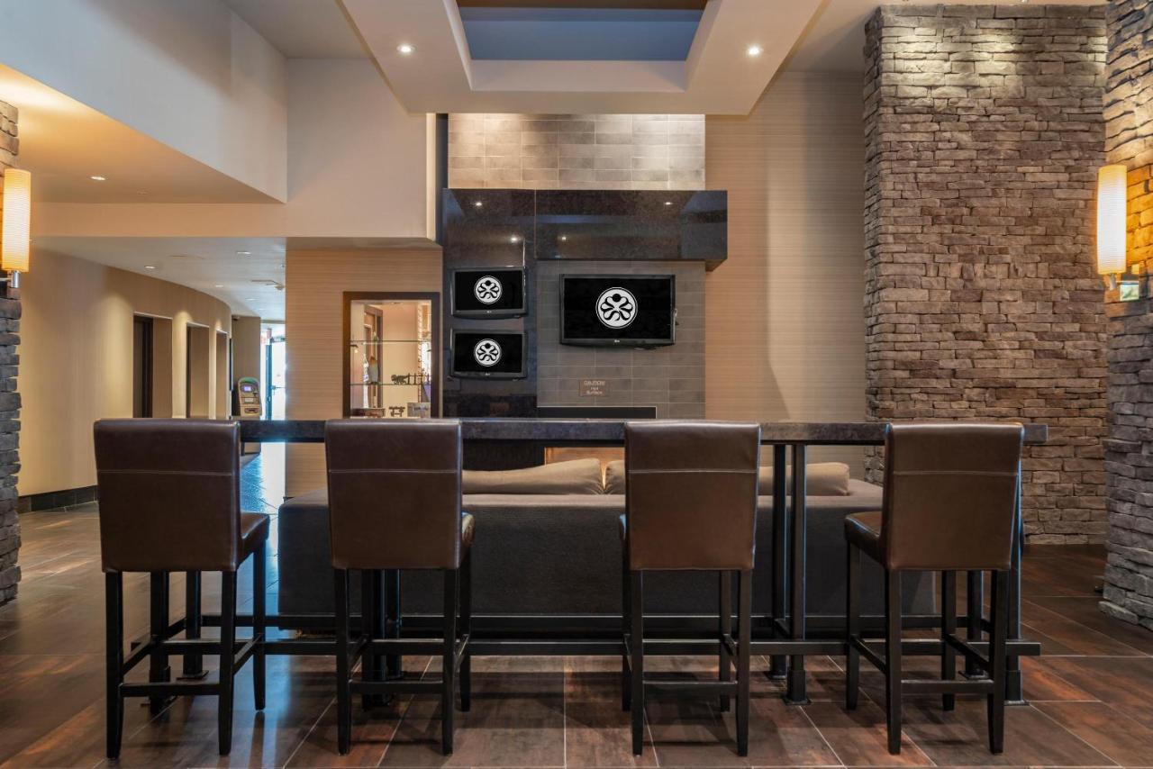 ריצ'מונד Sandman Signature Vancouver Airport Hotel & Resort מראה חיצוני תמונה