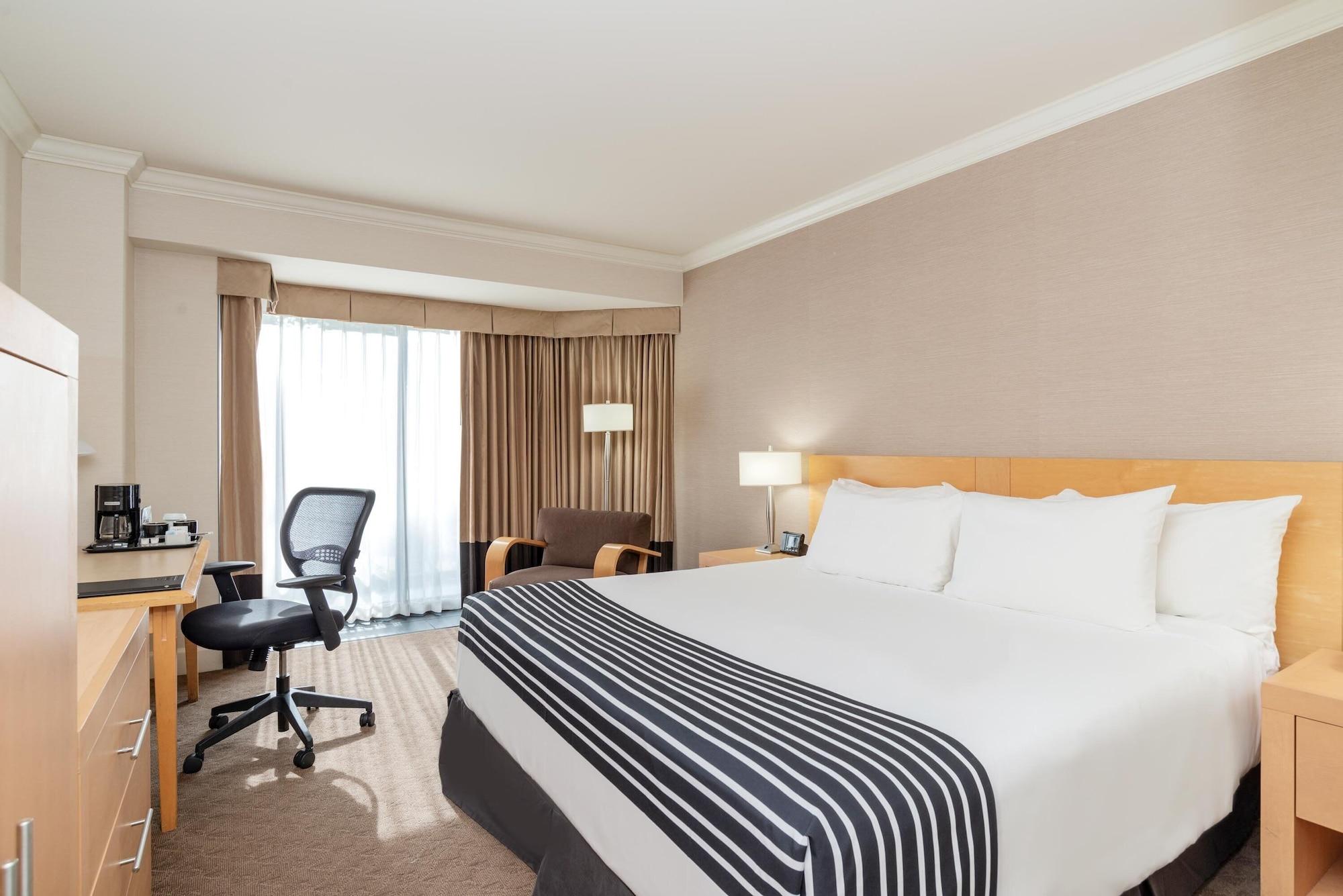 ריצ'מונד Sandman Signature Vancouver Airport Hotel & Resort מראה חיצוני תמונה