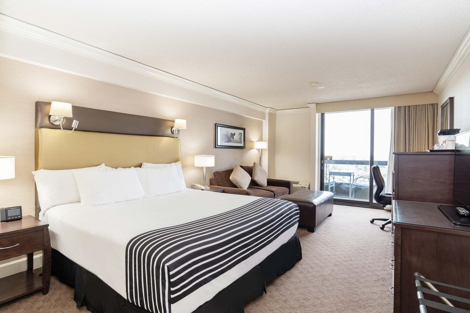 ריצ'מונד Sandman Signature Vancouver Airport Hotel & Resort מראה חיצוני תמונה