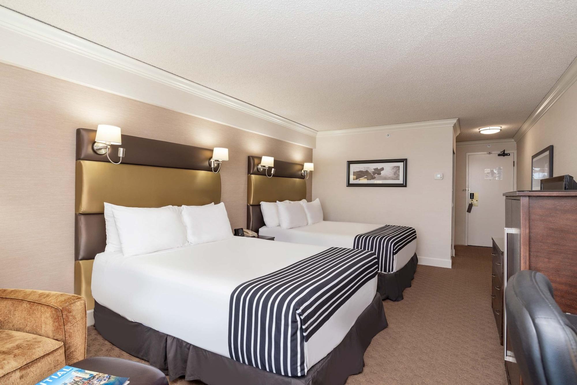 ריצ'מונד Sandman Signature Vancouver Airport Hotel & Resort מראה חיצוני תמונה