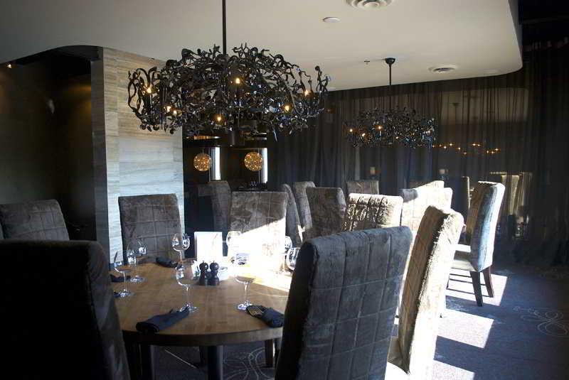 ריצ'מונד Sandman Signature Vancouver Airport Hotel & Resort מראה חיצוני תמונה