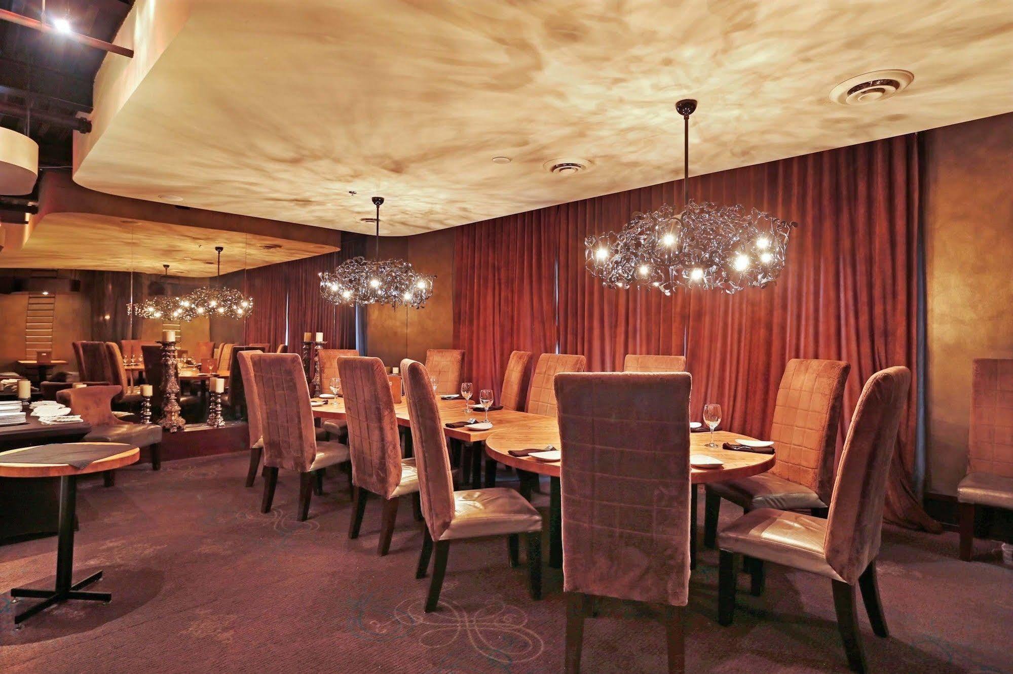 ריצ'מונד Sandman Signature Vancouver Airport Hotel & Resort מראה חיצוני תמונה